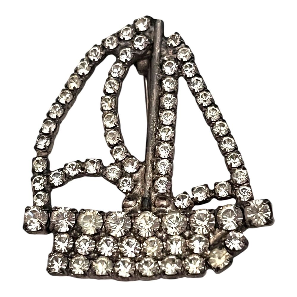 Vintage 1960s Sailboat Brooch Rhinestone Figural Silver Tone Pin - 11C